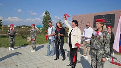 Завершено благоустройство Сквера Памяти в Красносельском 